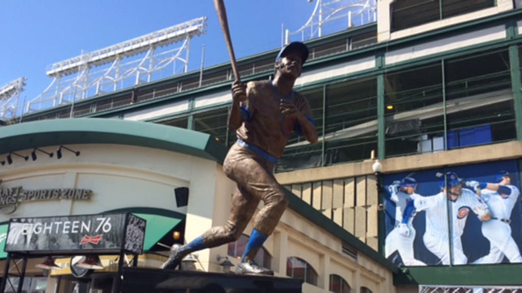 The statue of Billy Williams was returned to Wrigley Field on Monday. (Cubs)
