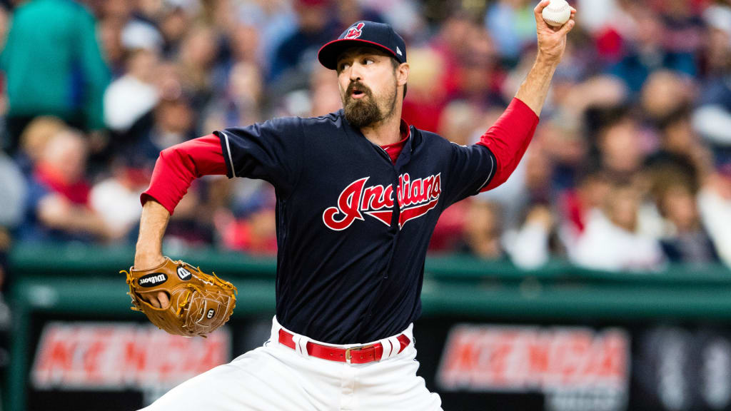 Cleveland Indians pitcher Andrew Miller throws to the Minnesota