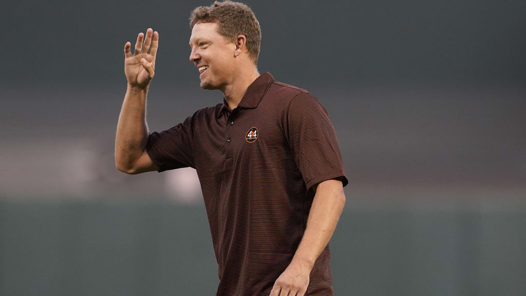 Nick Hundley hired by Rangers