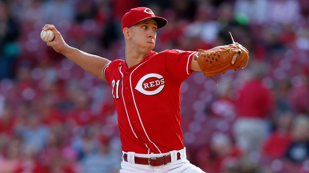 CINCINNATI, OH - SEPTEMBER 29: Michael Lorenzen #21 of the Cincinnati Reds throws a pitch during the first inning of the game against the Pittsburgh Pirates at Great American Ball Park on September 29, 2018 in Cincinnati, Ohio. (Photo by Kirk Irwin/Getty Images)