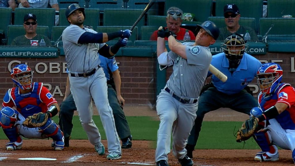 Mariners Team Store on X: Griffey and Gordon Turn Ahead the Clock