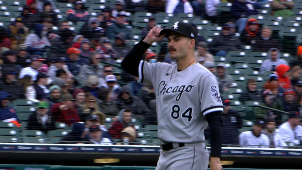 Cease, unbeaten vs Tigers, leads White Sox to 5-2 win