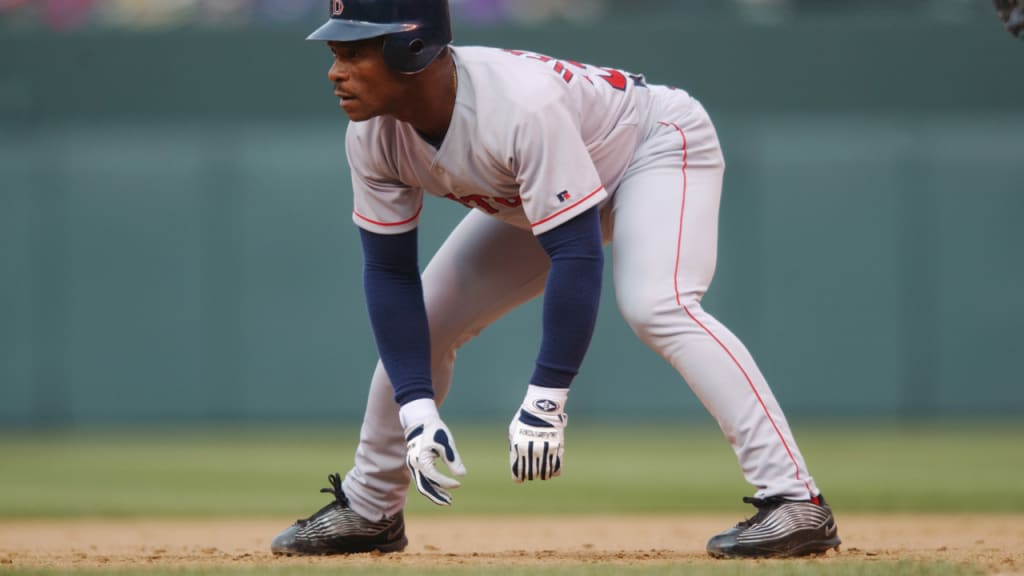 All-time stolen-base leader Rickey Henderson always wiggled his fingers when taking his lead.