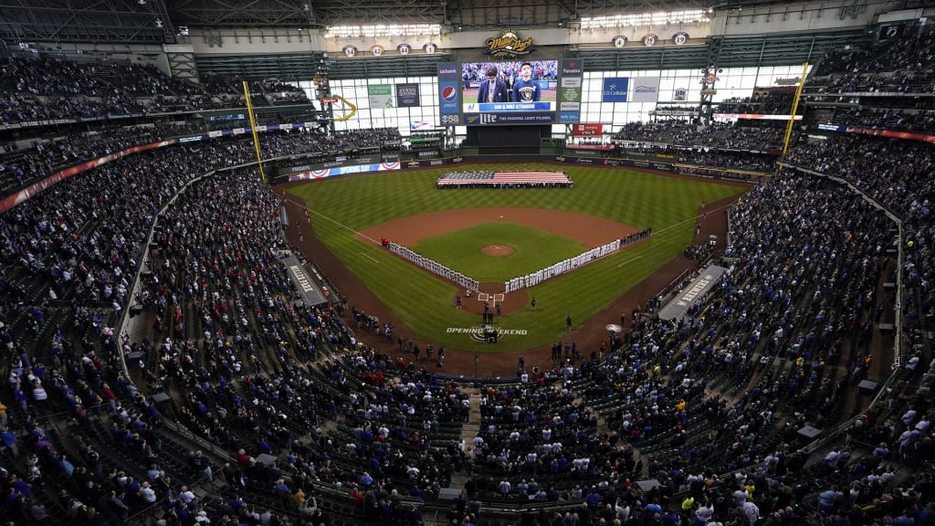 American Family Fields of Phoenix Review - Milwaukee Brewers - Ballpark  Ratings