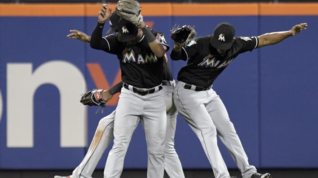 What will 2019 look like for Marlins centerfielder Lewis Brinson?