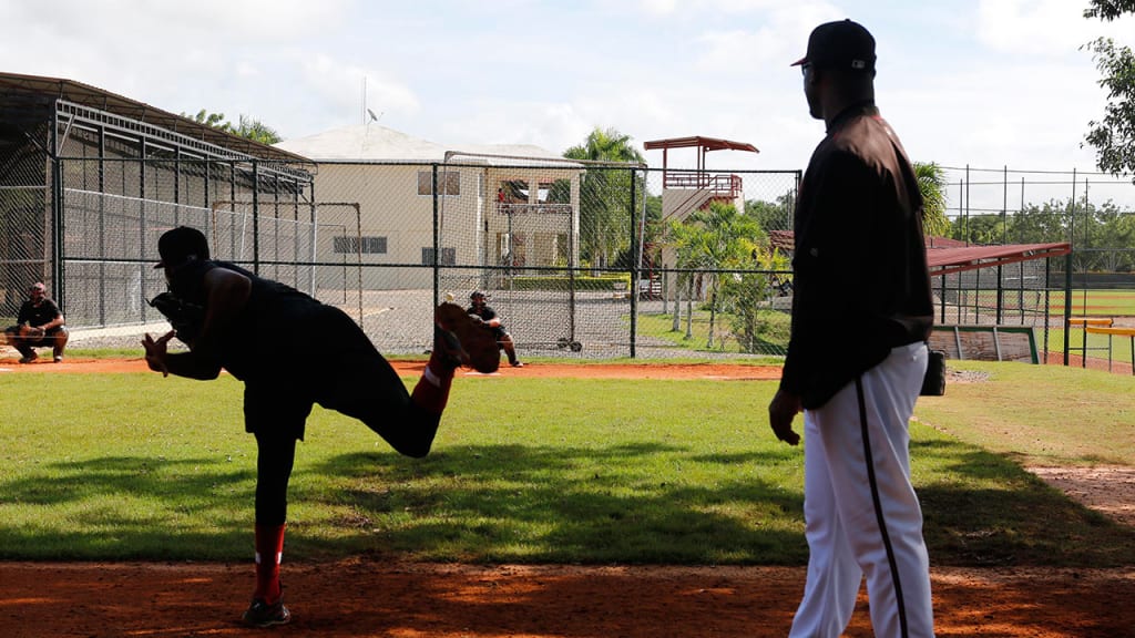 D-backs prospects start their days with drills before battling other academies in Instructional League games. (D-backs)