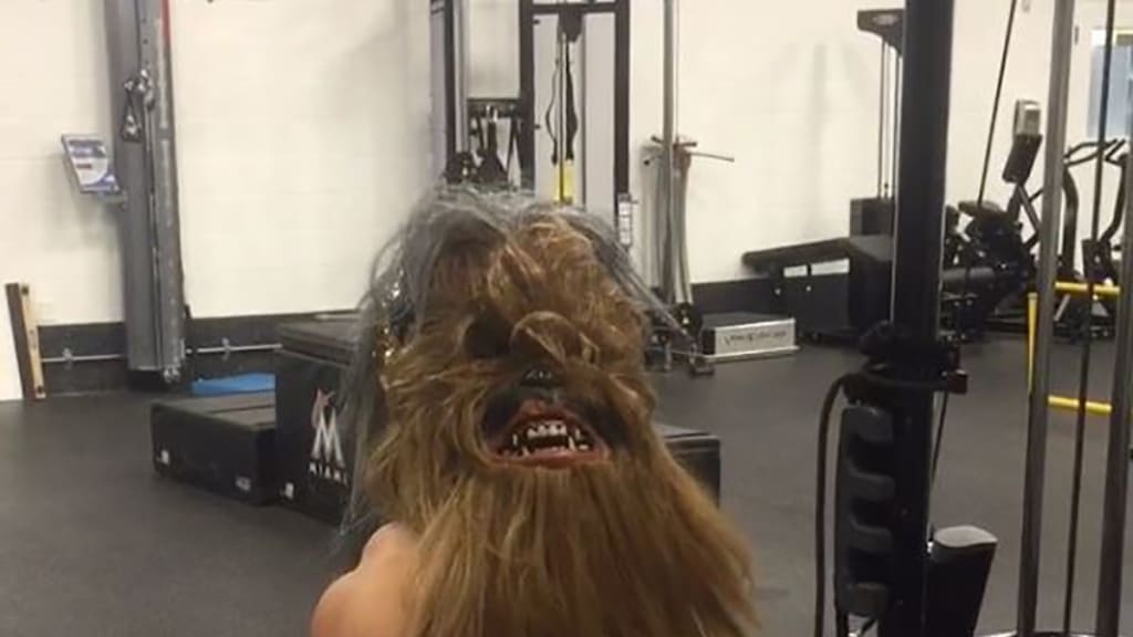 Giancarlo Stanton's workout video in a Chewbacca mask is the best Star Wars  film of the year