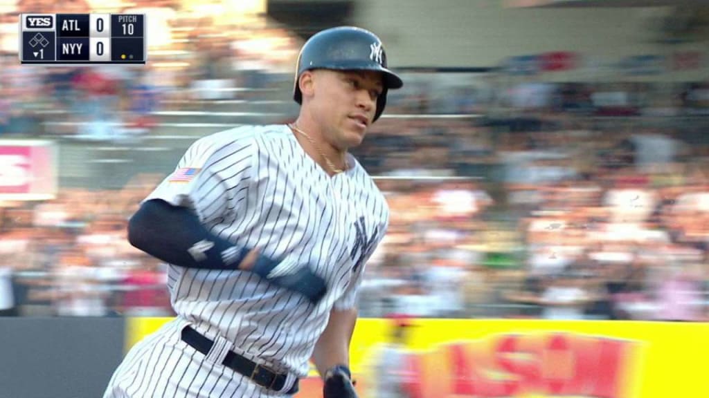 Jonathan Loaisiga leaves bases loaded in 7th, Yankees beat Red Sox 5-3