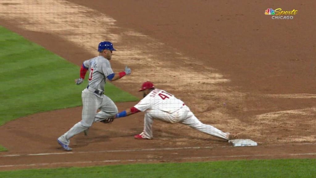 Scott Kingery safe at second base, 05/08/2021