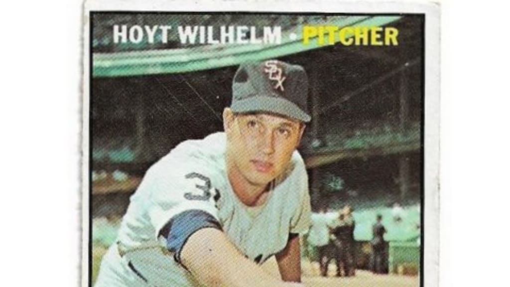 Sold at Auction: 1964 Hoyt Wilhelm Chicago White Sox autographed