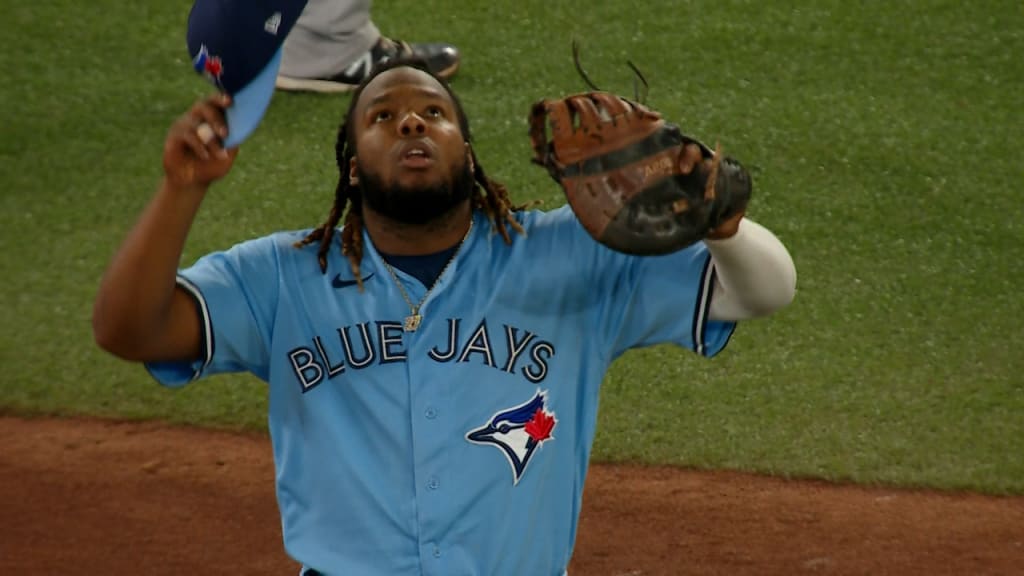 Blue Jays snap Yankees' win streak behind Bo Bichette, Marcus