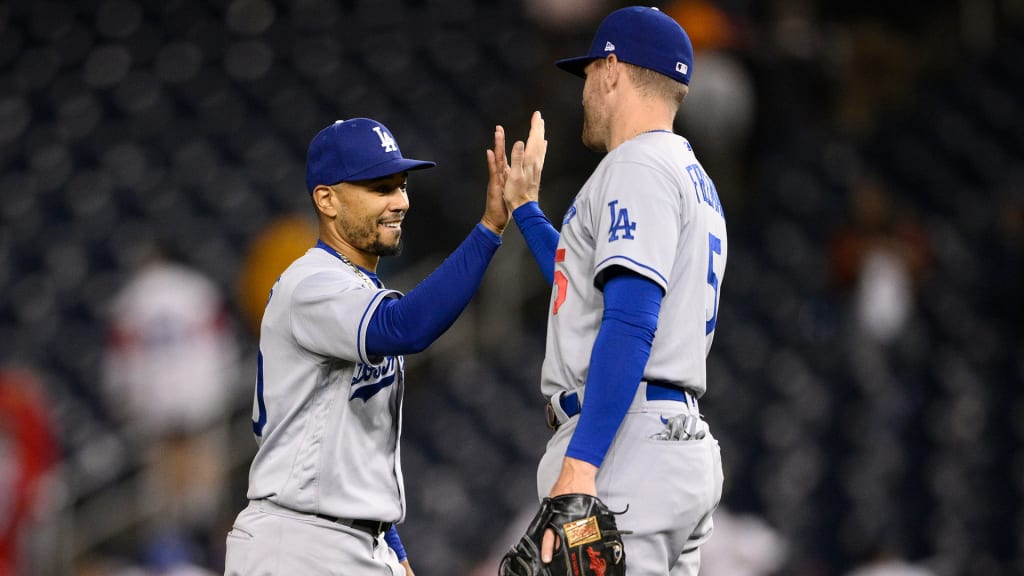 その他 FREDDIE FREEMAN MOOKIE BETTS MVP DUO Mookie Betts, Freddie Freeman develop close friendship