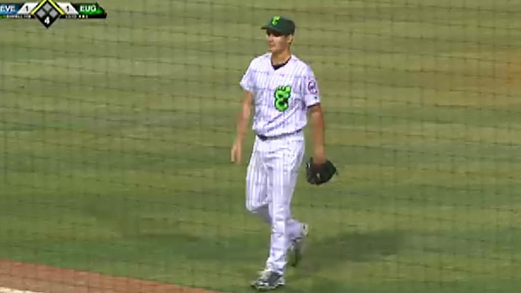 Chicago Cubs' top pick makes early impact with Eugene Emeralds, Baseball