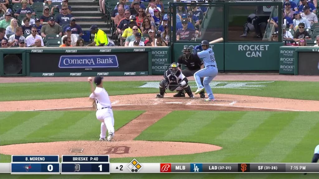 WATCH: Blue Jays' top prospect Gabriel Moreno hits first career MLB home  run 