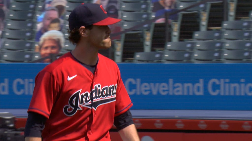 Indians' Bieber has no-hitter through 6 against Tigers