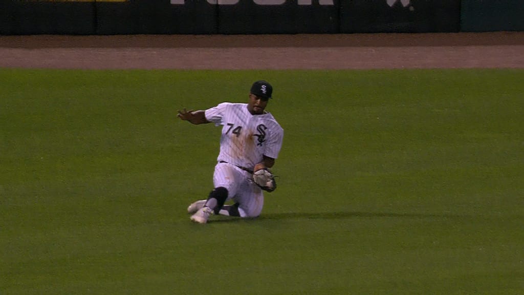 FOX Sports: MLB on X: Eloy Jiménez makes it 7 unanswered runs for the  White Sox in Tampa Bay 💥 (via @NBCSWhiteSox)  / X