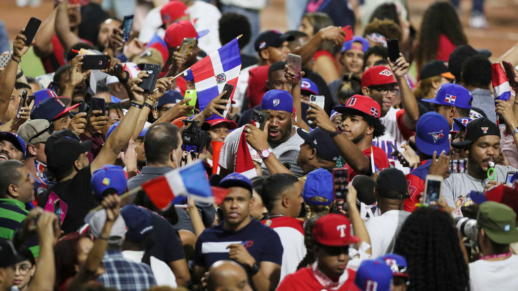 The Dominican Republic team celebrates with its fans after winning the Caribbean Series in 2020.