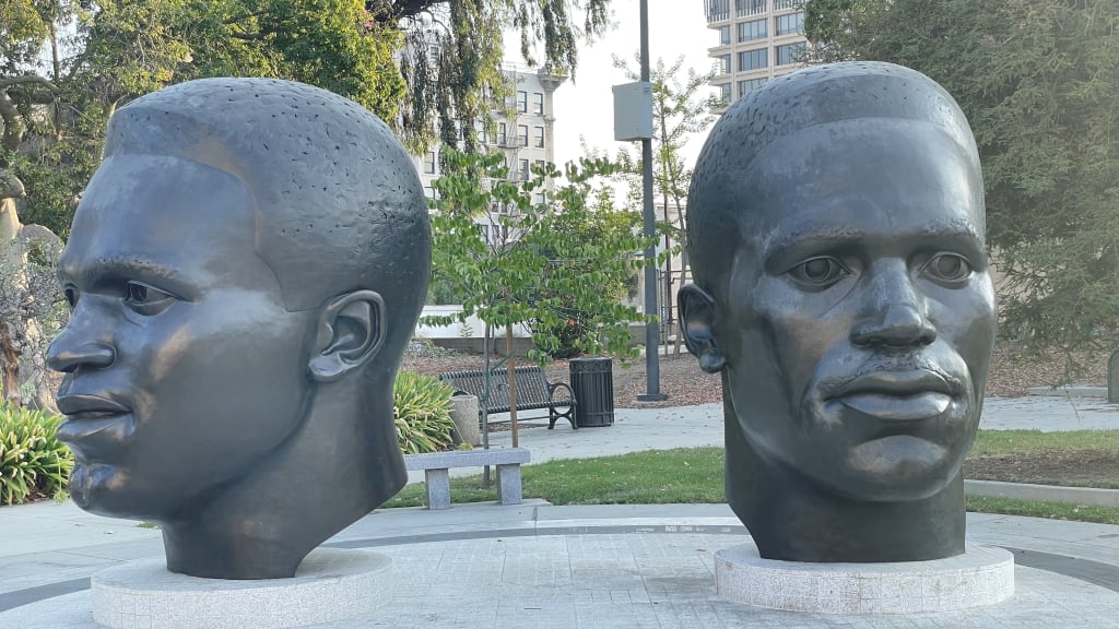 The Sporting Statues Project: Jackie Robinson: Parc Olympique, Montreal,  Canada