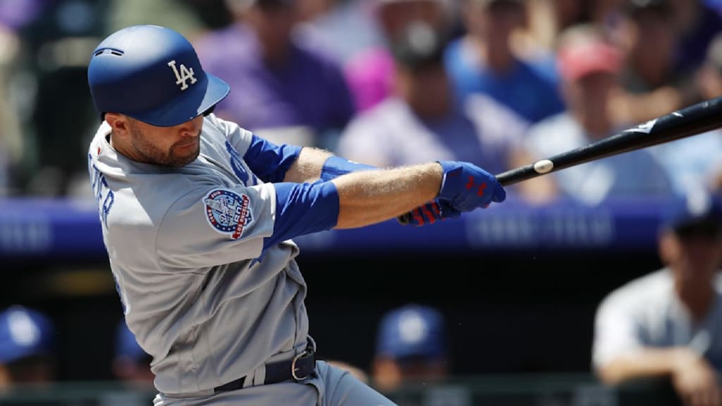 Dodgers booth on Axford, Wood