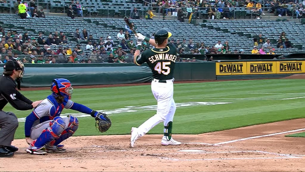 Frank Schwindel & Cubs offense erupt vs Reds