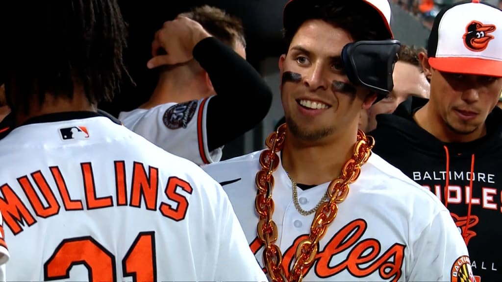 Baltimore Orioles Fan Chain