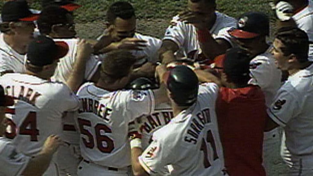 A look back: Indians clinched '95 AL Central title 25 years ago
