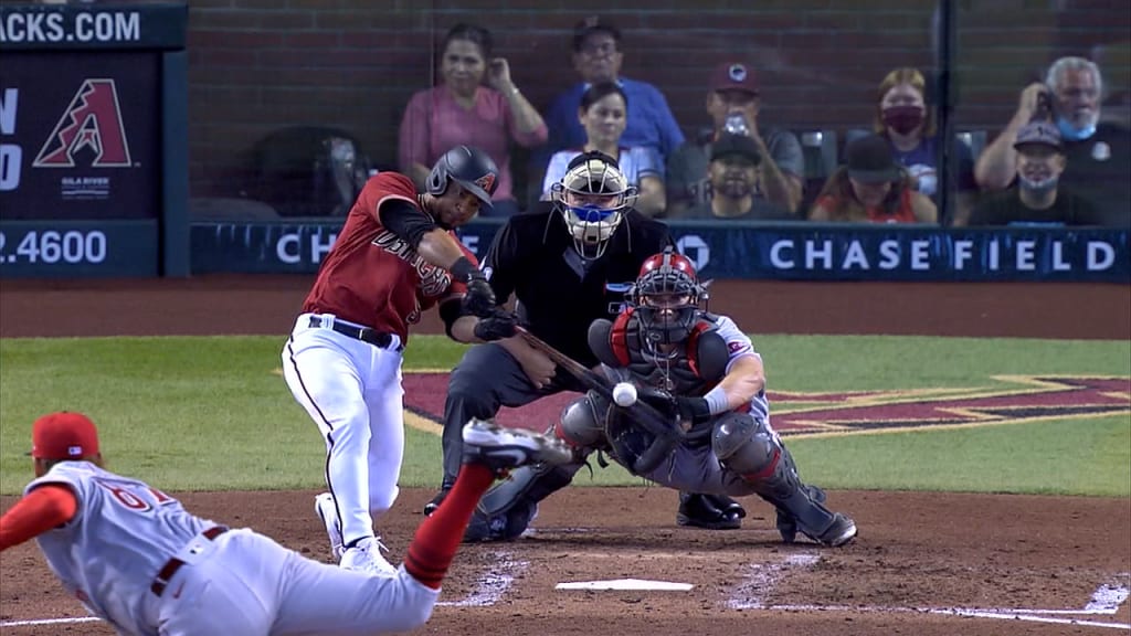 Eduardo Escobar's 2-run homer