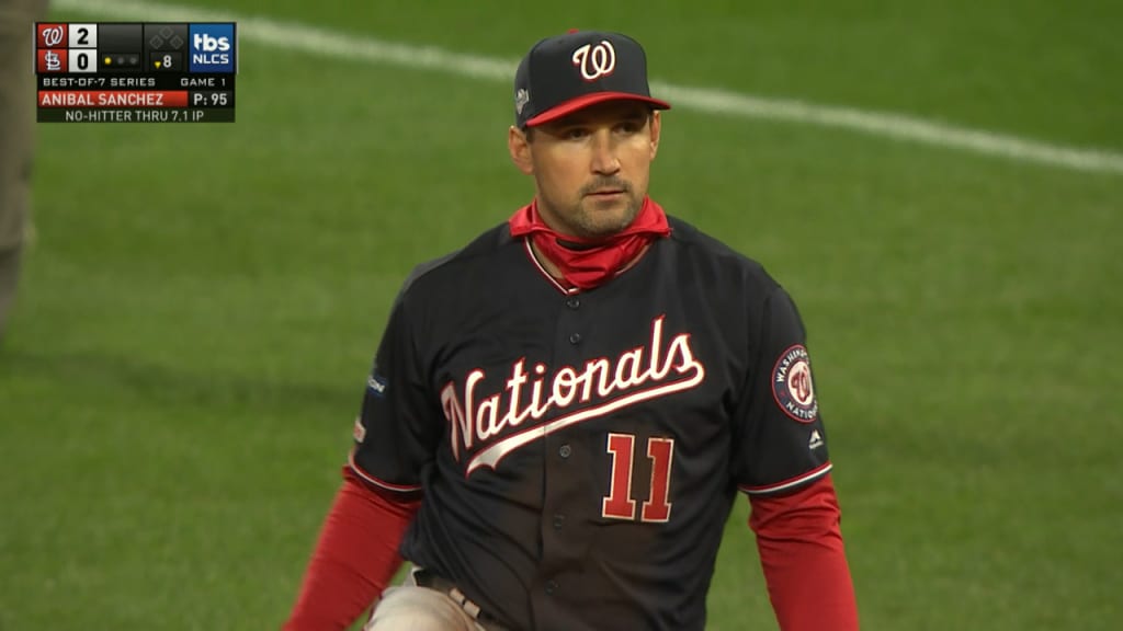 Robles homers in return to Nats' lineup in Game 3 of NLCS