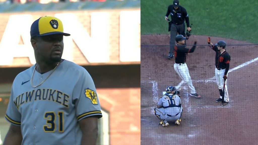 Giants lean on controversial balk call in 8th to beat Brewers, fans unhappy