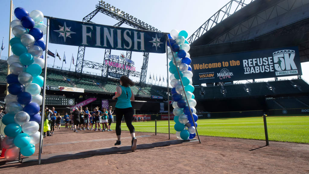 Bloodworks Northwest and Seattle Mariners Team Up to Save Lives, by  Mariners PR