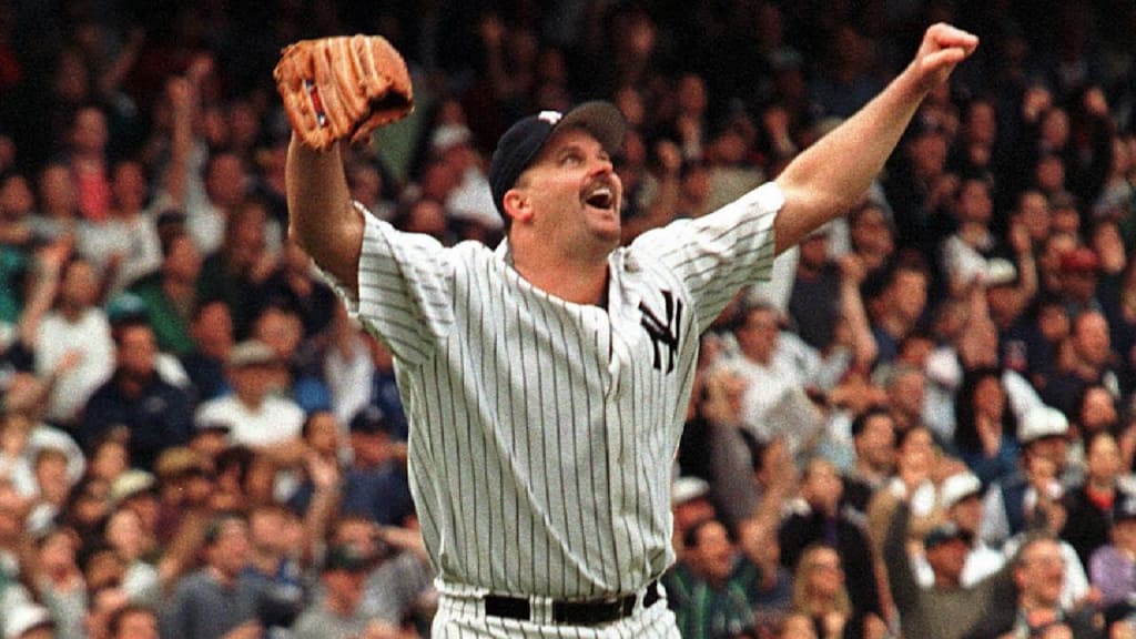 David Wells tosses the first regular-season perfect game in Yankee history  in 1998 – New York Daily News