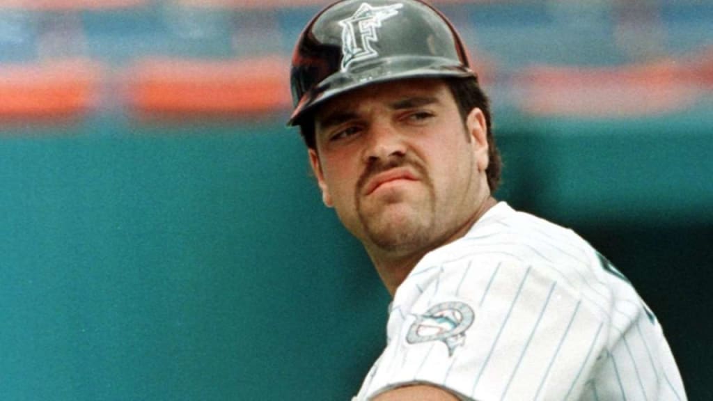 Mike Piazza recalls short stint with Marlins