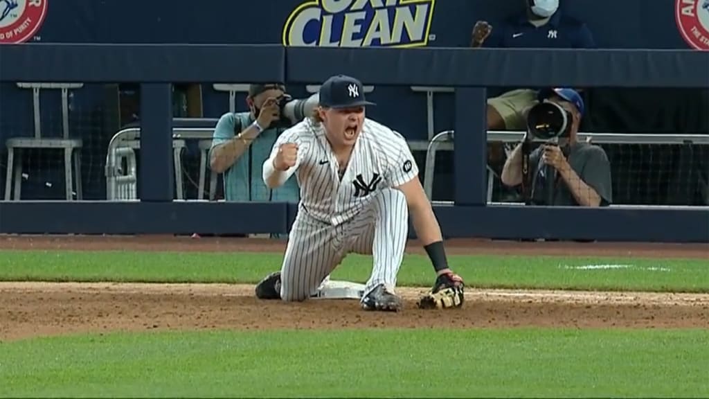 Yankees closer Aroldis Chapman flashes a big smile