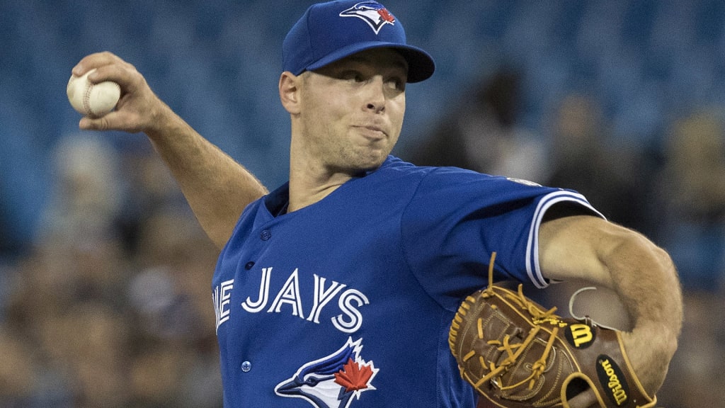 Toronto Blue Jays starting pitcher Sam Gaviglio throws against the Oakland Athletics during the first inning of a baseball game in Toronto, Saturday, May 19, 2018. (Fred Thornhill/The Canadian Press via AP)