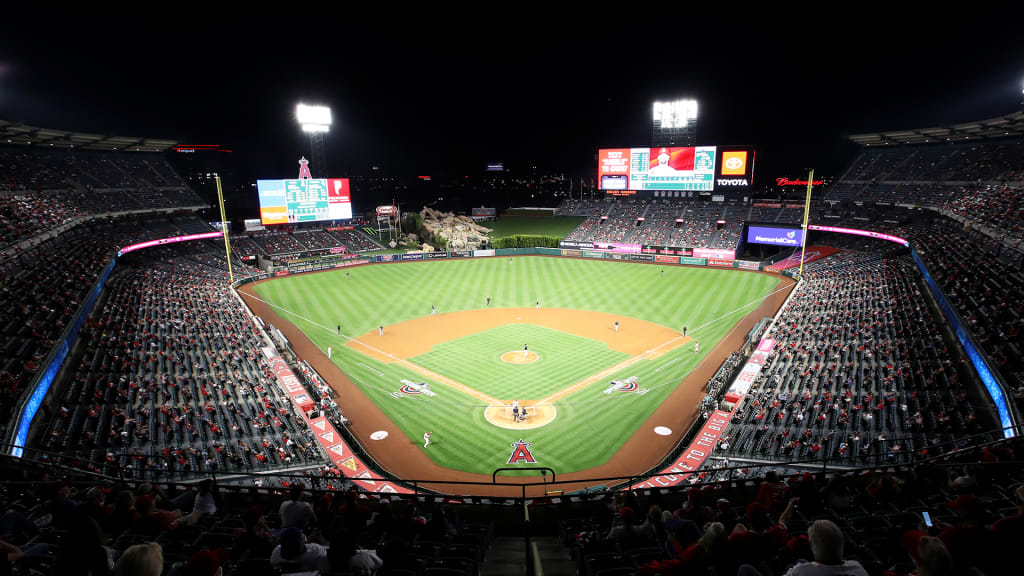 MLB's Gameday backdrop for Angel Stadium shows them losing :  r/OaklandAthletics