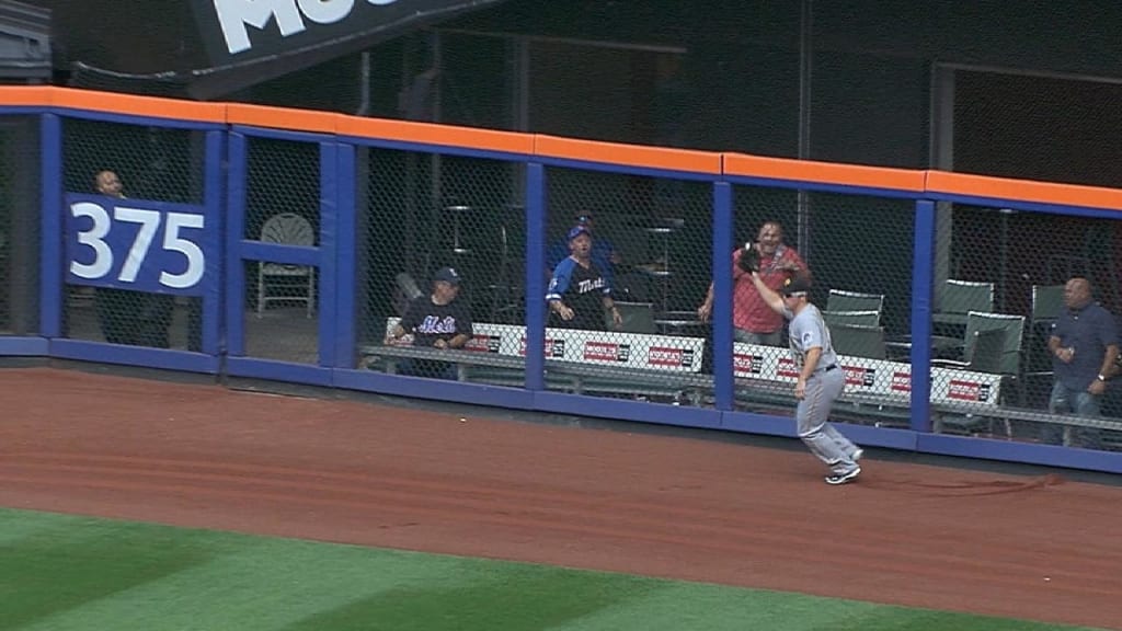 Kenny Lofton ASCENDS the fence to rob B.J. Surhoff of a home run 