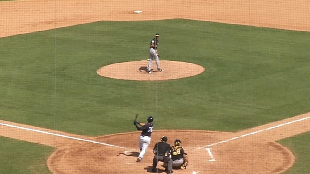 Urshela's solo home run