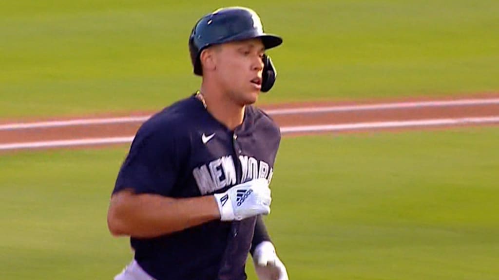 Aaron Judge crushes first spring HR