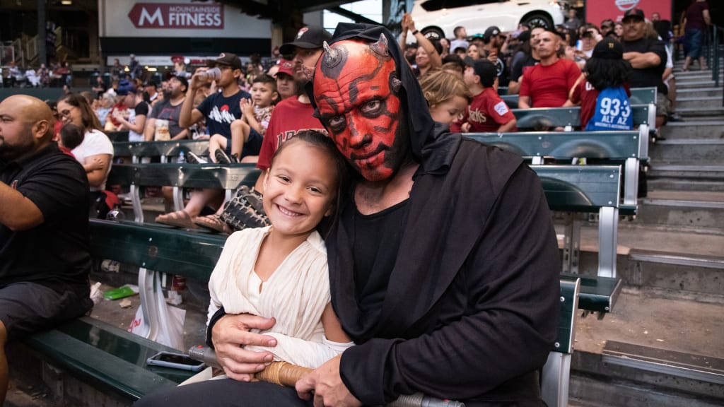 Arizona Diamondbacks fans went all out for Star Wars night