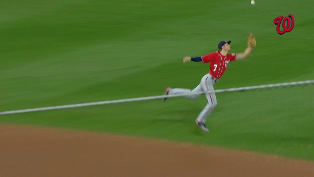 Turner's awesome juggling grab