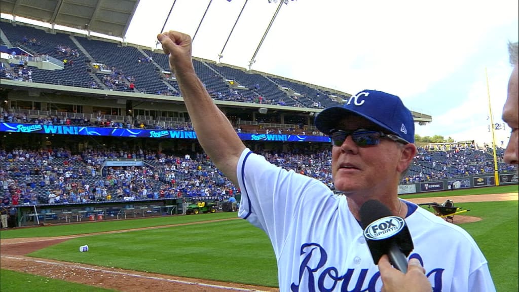 Humor helps Royals manager Ned Yost battle pain, age and a changing game, Sports