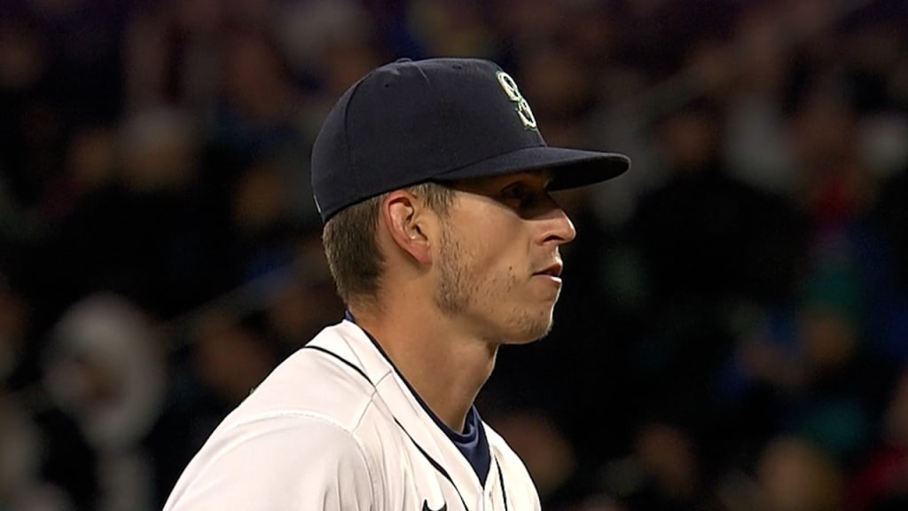 Chris Flexen lands on his feet with Rockies after getting waived