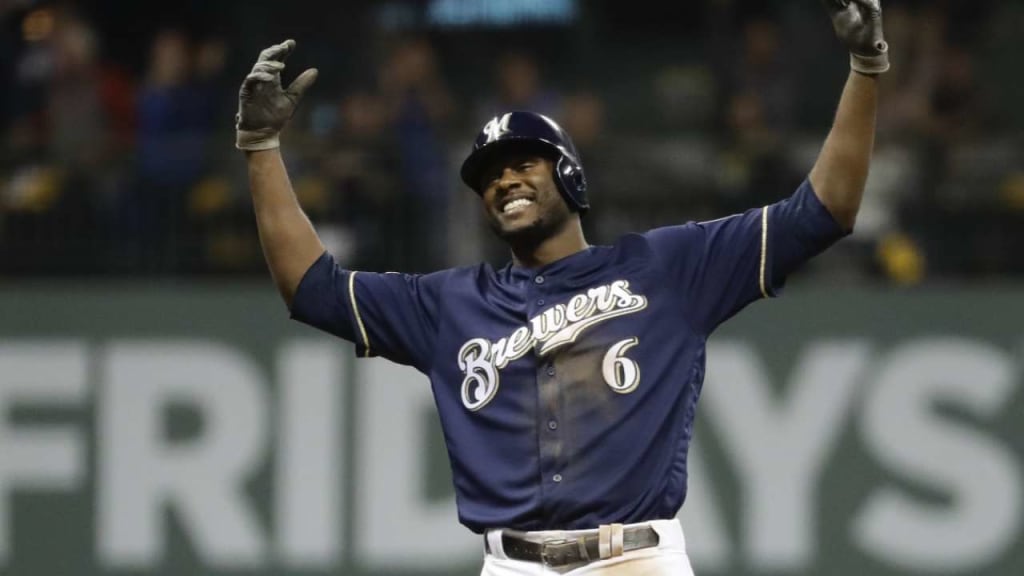 Cain on near catch in 9th, win