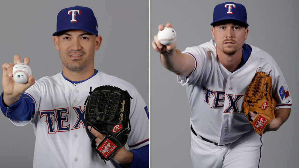 Eddie Gamboa and Chi Chi Gonzalez are trying to decide what works best for them.