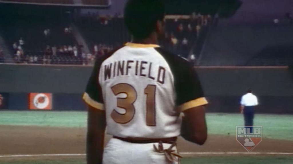 DAVE WINFIELD FINDS BASEBALL AND BUSINESS THE PERFECT MIX - The