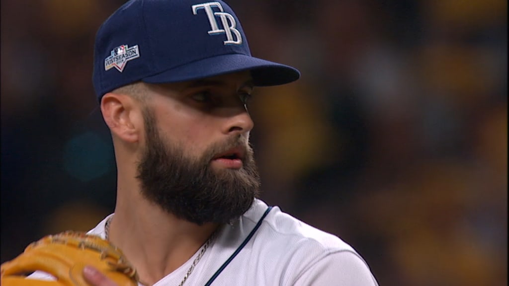 Why aren't New York Yankees players allowed to grow a beard