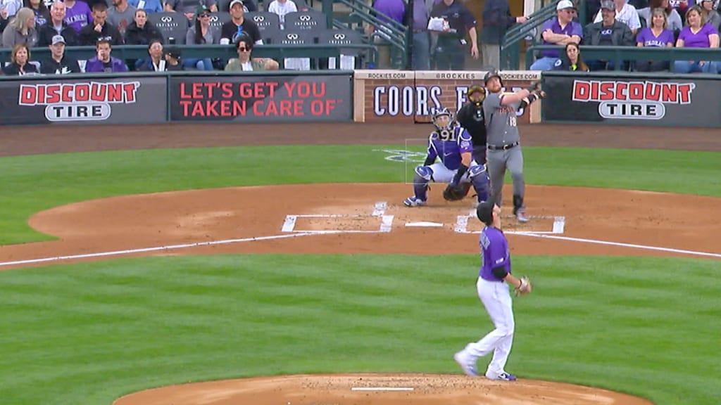 Kelly smacks 1st career homer