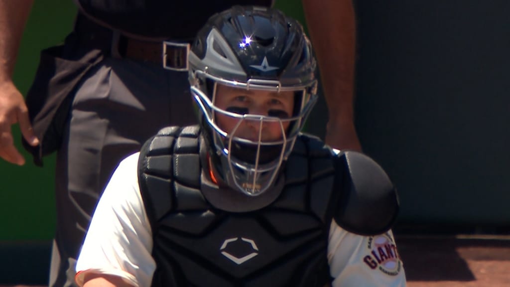 Giants catcher Joey Bart on concussion list after taking foul ball off mask