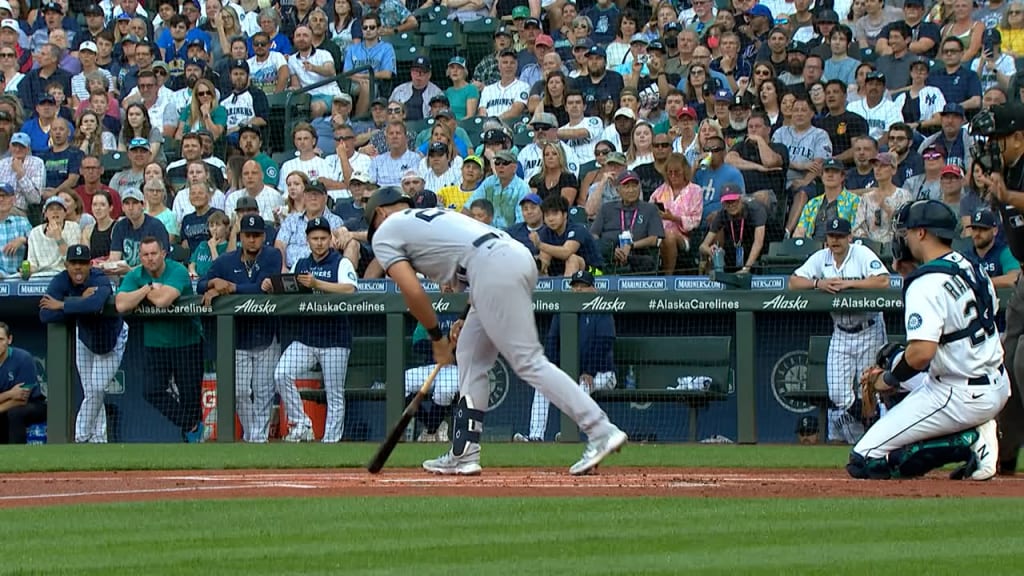 Yankees' Matt Carpenter fractures left foot on foul ball - NBC Sports