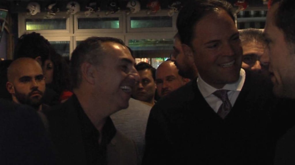 Mike Piazza on living in Italy, PitchCom –